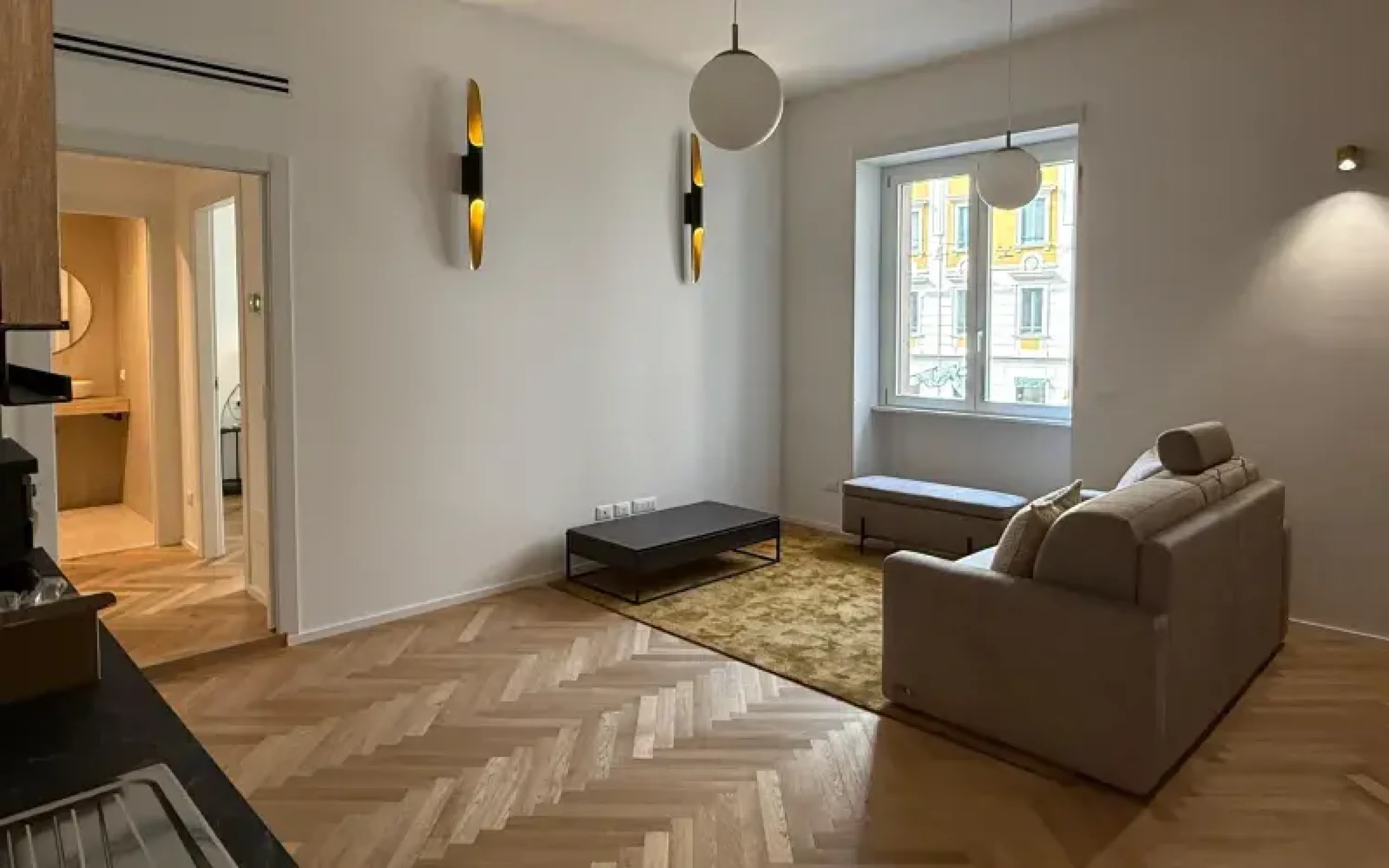 gallery off market end